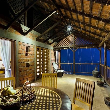 Saffronstays Villa 270, Dāpoli Exterior foto